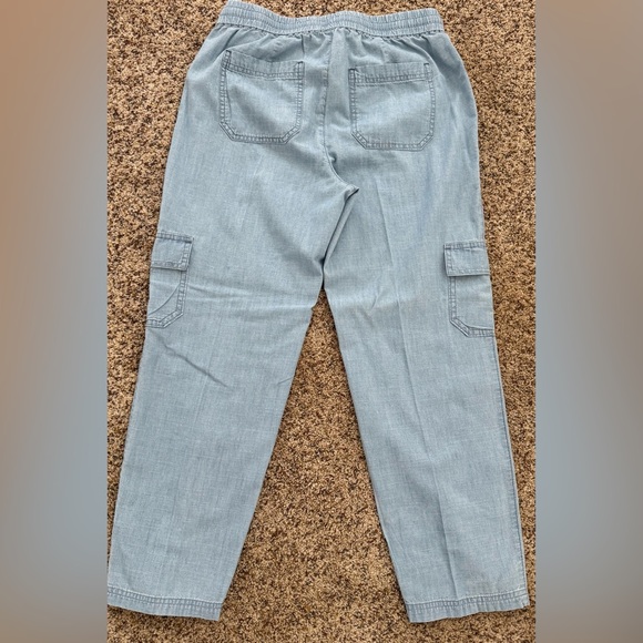 Jcrew Womens new without tags chambray light weight utility crop pants - Picture 2 of 2